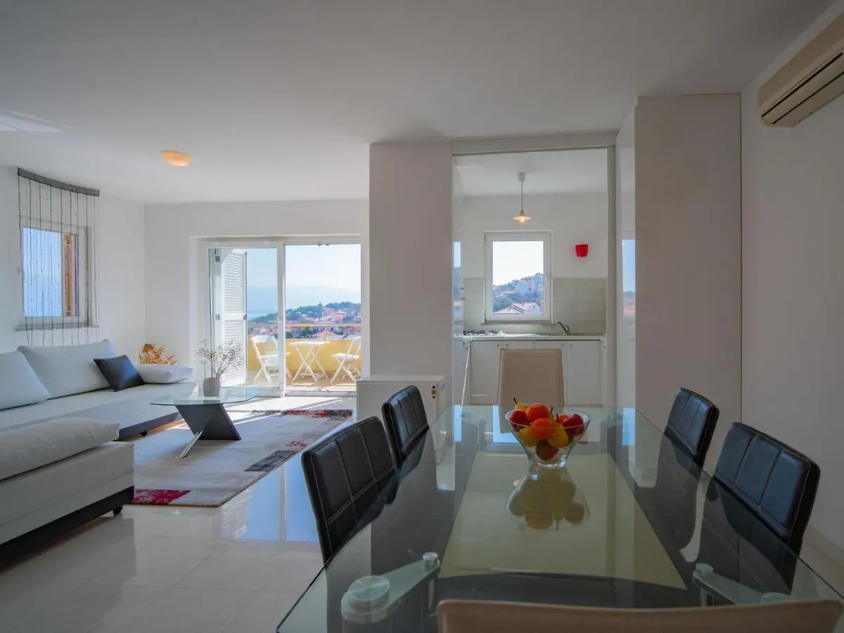 Apartment Martina By Interhome Vrbnik