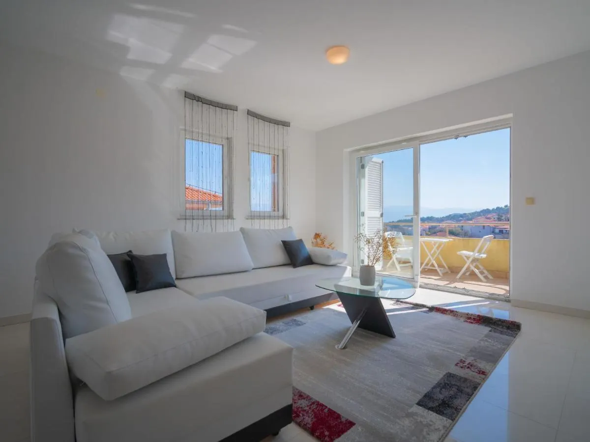 Apartment Martina By Interhome Vrbnik