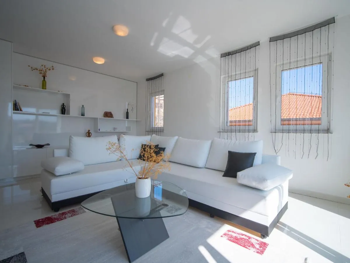 Apartment Martina By Interhome Vrbnik 0*,