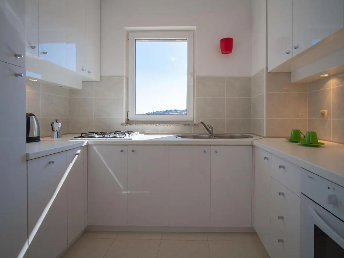 Apartment Martina By Interhome Vrbnik
